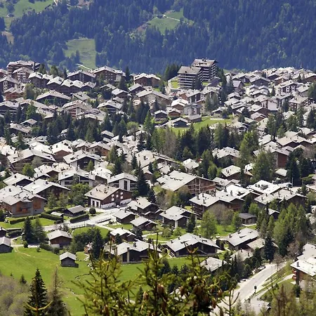 Chalet Corbeau-blanc Chalet *